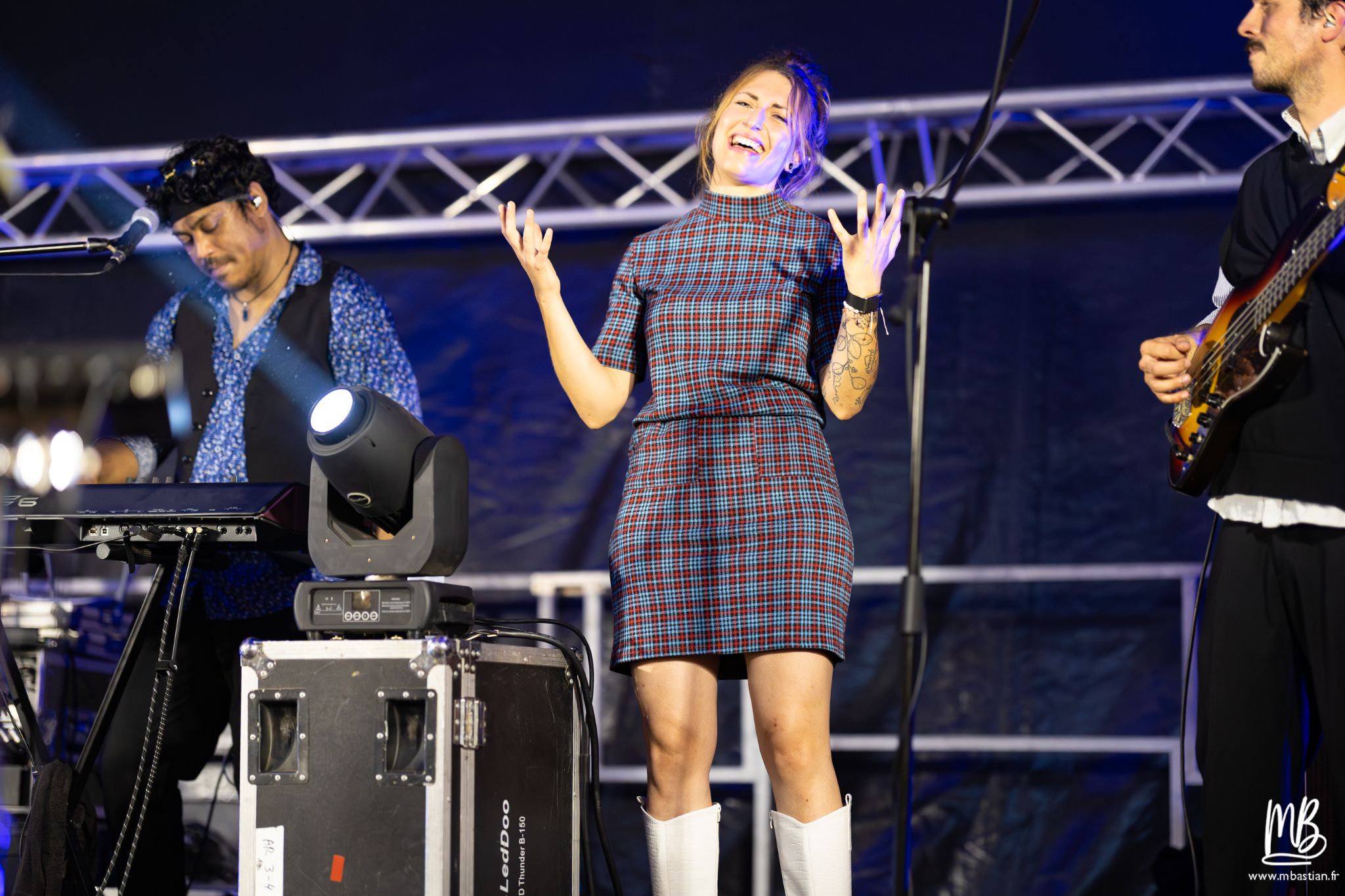 20250726 June et Foes MB34